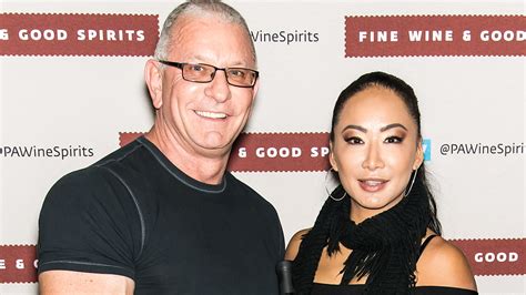 robert irvine wife and kids.